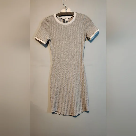 H&M Light Gray Ribbed Mini Dress - Picture 2 of 4